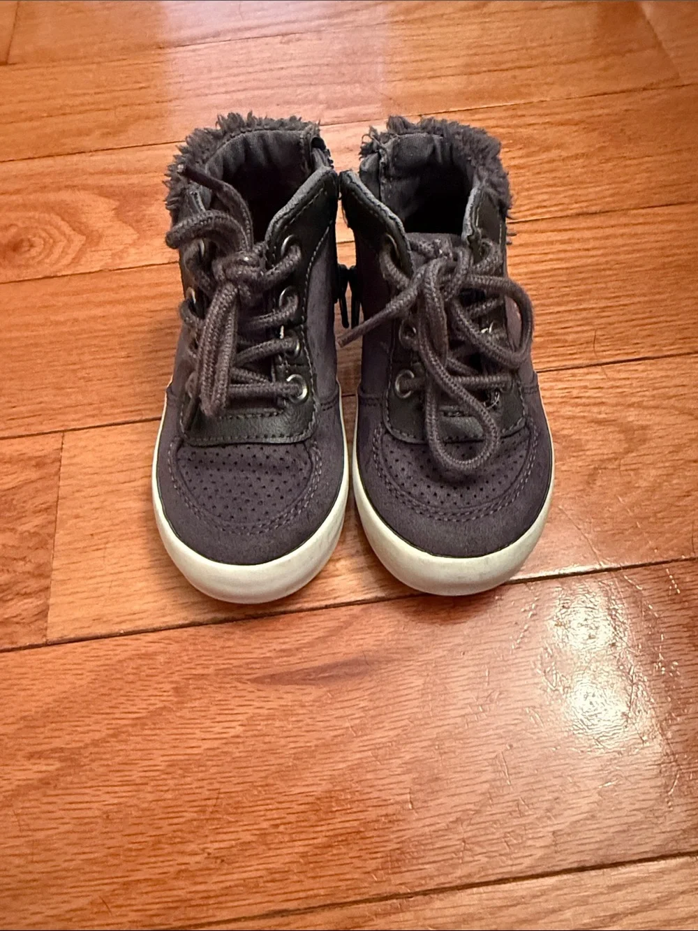 Old Navy Gray High tops
